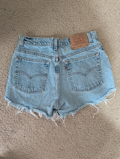 Vintage Levi's Light Blue Distressed Denim Cut-Off Shorts Women's 10